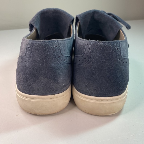 Arturo Chiang Suede Tasseled Slip On Sneakers - Picture 6 of 8